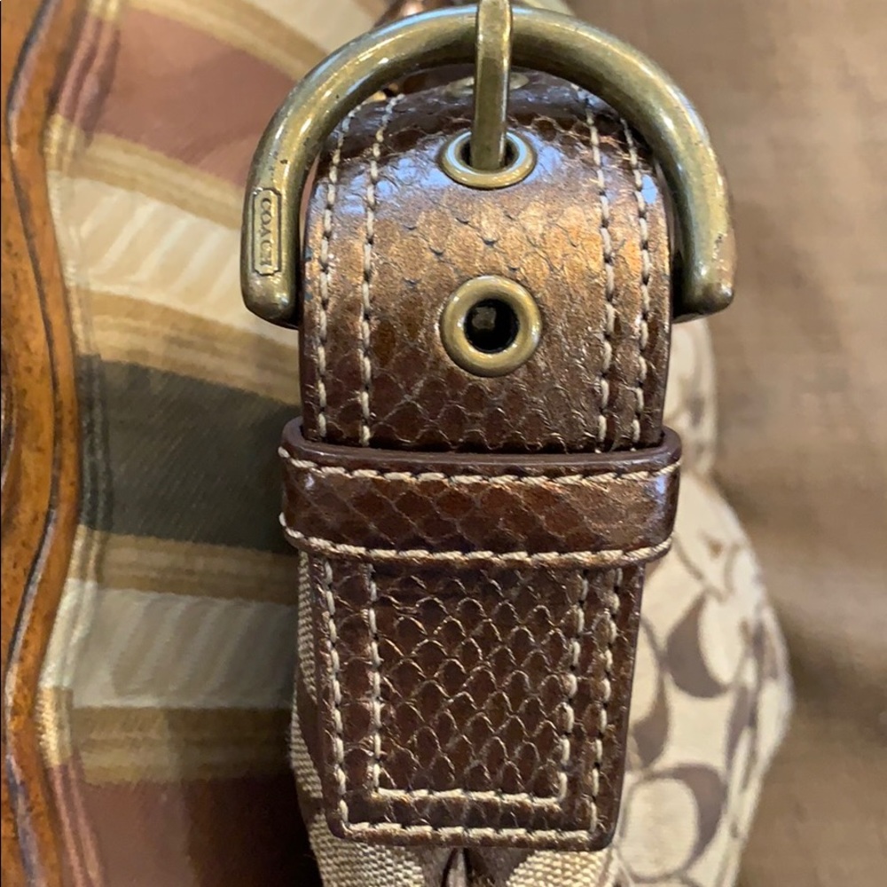 Coach bag Auth. Bronze genuine python trim hobo - Picture 9 of 9